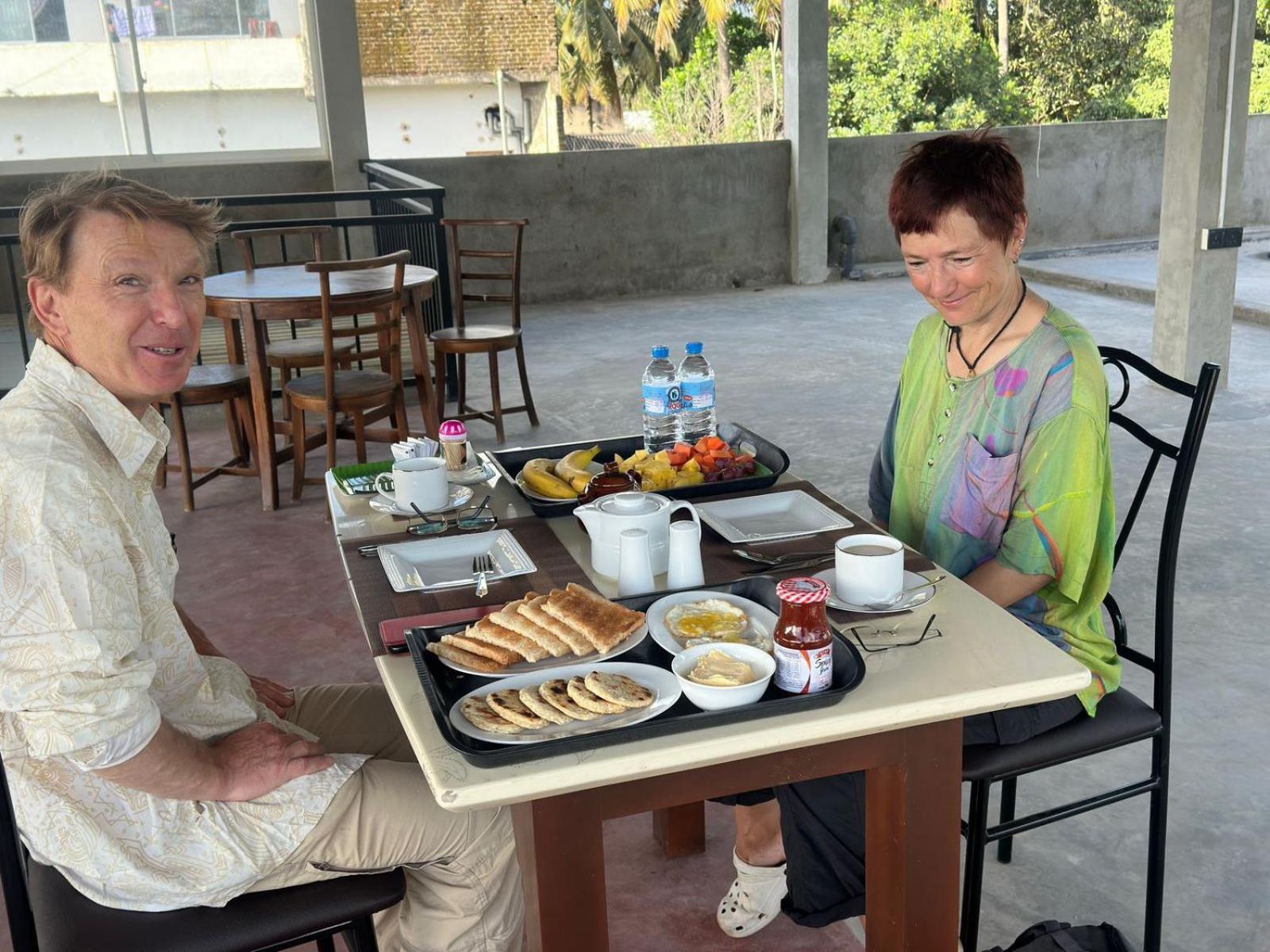 Emerald Home Stay Анурадхапура Екстериор снимка